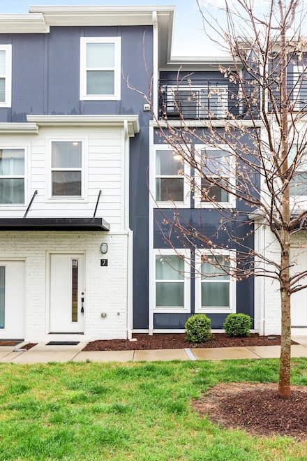 110 Duke St Unit 7, Nashville, TN 37207