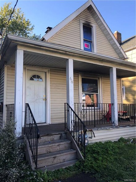 66 Poplar Ave, Buffalo, NY 14211