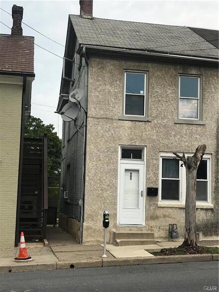 605 E 4th St, Bethlehem, PA 18015