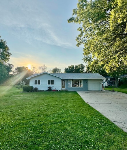 1407 16th St, Harlan, IA 51537