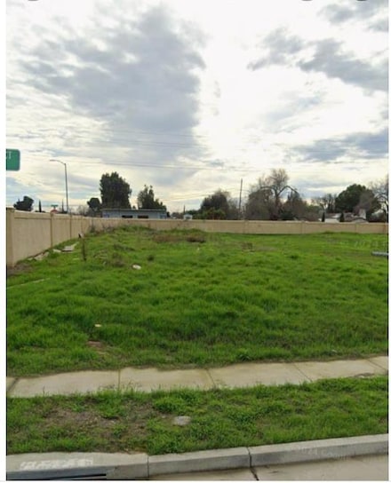 1501 Sarba Ct, Los Banos, CA 93635