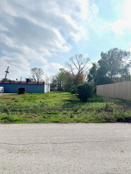 0 Stassen St, Houston, TX 77051