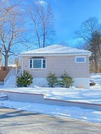 53 Great Woods Rd, Saugus, MA 01906