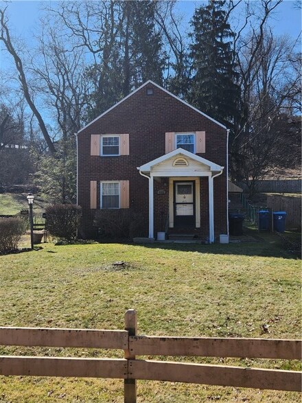 9802 Glendale Rd, Pittsburgh, PA 15235