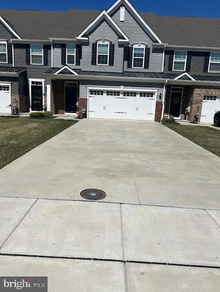 237 Hidden Acres Ln, Moorestown, NJ 08057