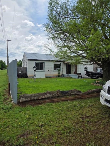 408 W Oklahoma Ave, Verden, OK 73092