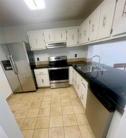 7175 Orange Dr Unit 216H, Davie, FL 33314