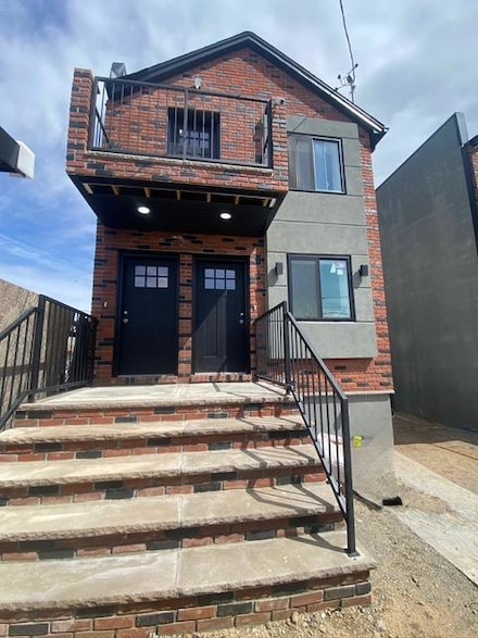 121-9 195th St, St. Albans, NY 11413