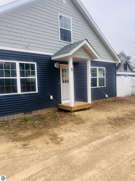 1006 Bruce St Unit B, Mount Pleasant, MI 48858