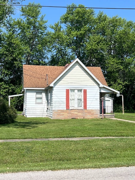 503 S Robb St, Robinson, IL 62454