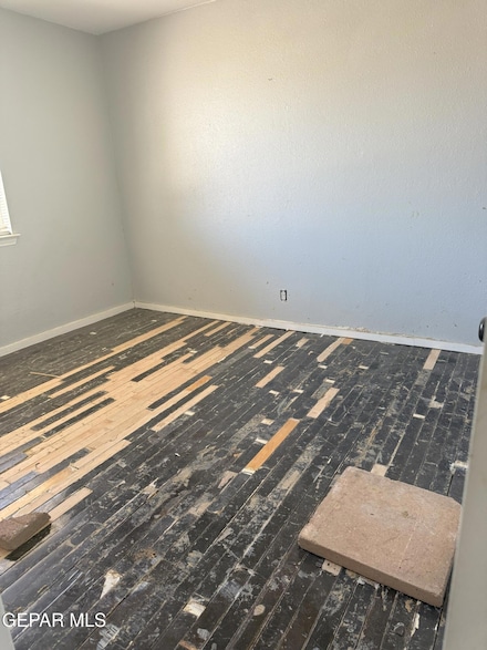 11165 Shiner Ave, El Paso, TX 79936