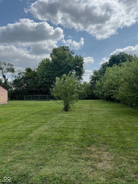 937 Edgemont Ave, Indianapolis, IN 46208