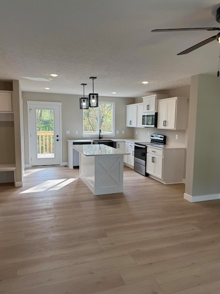 483 Eagle Creek Dr, Dry Ridge, KY 41035