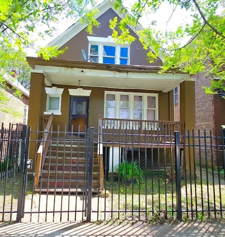 6421 S Wolcott Ave, Chicago, IL 60636