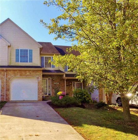 1780 Pinewind Dr, Alburtis, PA 18011