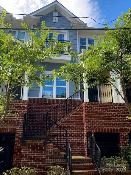 31 Myrtle St, Belmont, NC 28012