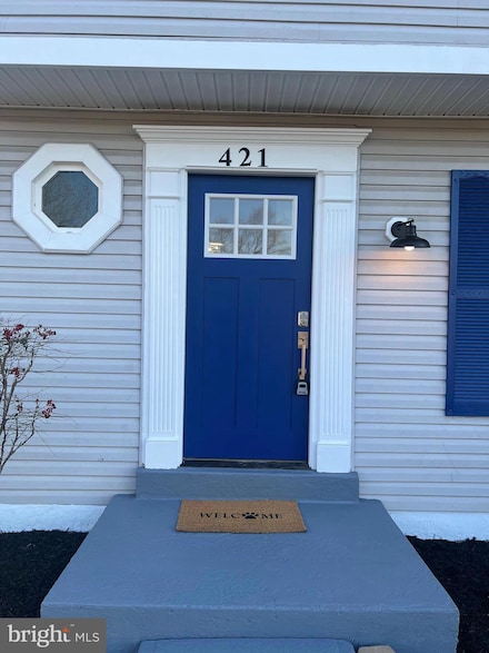 421 Navaho Dr, Frederick, MD 21701