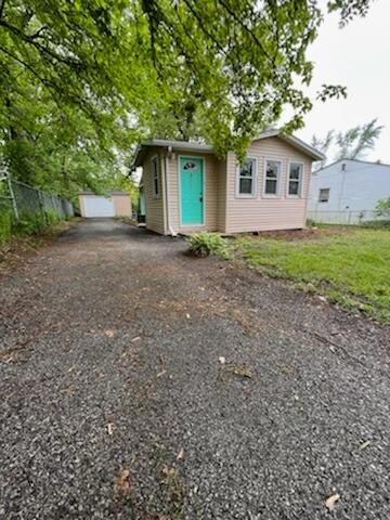 3901 Liverpool Rd, Lake Station, IN 46405