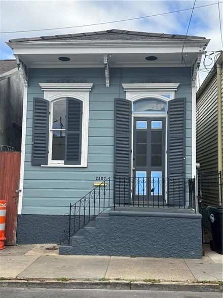 2307 Chartres St, New Orleans, LA 70117