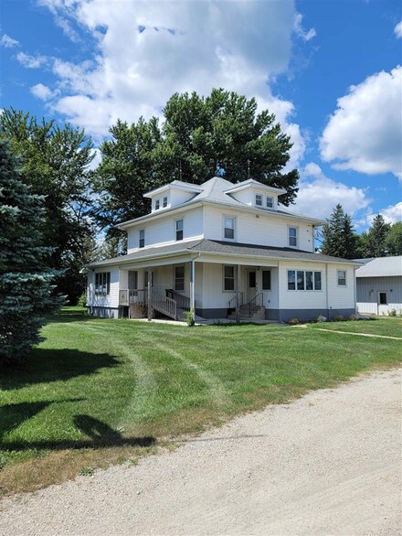 1333 265th St, Jesup, IA 50648