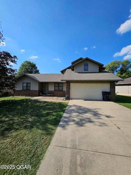 2571 N Honeysuckle Way, Springfield, MO 65802