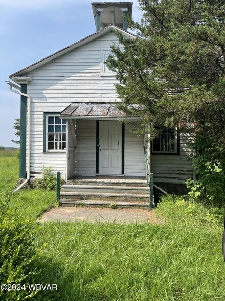 524 Moreland Baptist Rd, Muncy, PA 17756
