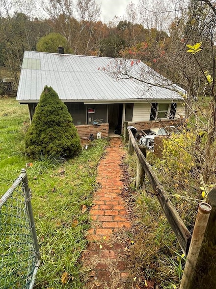 9459 State Route 335, Beaver, OH 45613