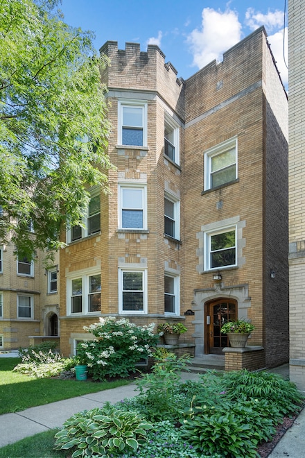2055 W Farragut Ave Unit G, Chicago, IL 60625
