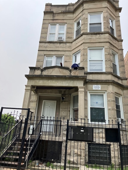 1502 S Lawndale Ave, Chicago, IL 60623