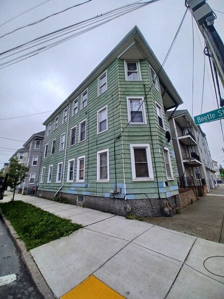 106 Ashley Blvd, New Bedford, MA 02746