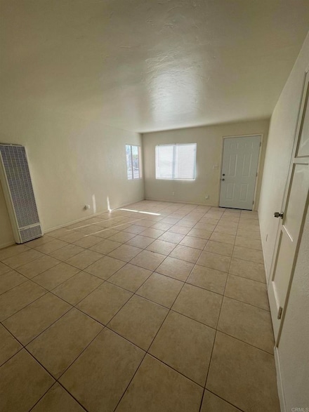 329 E 5th St, National City, CA 91950