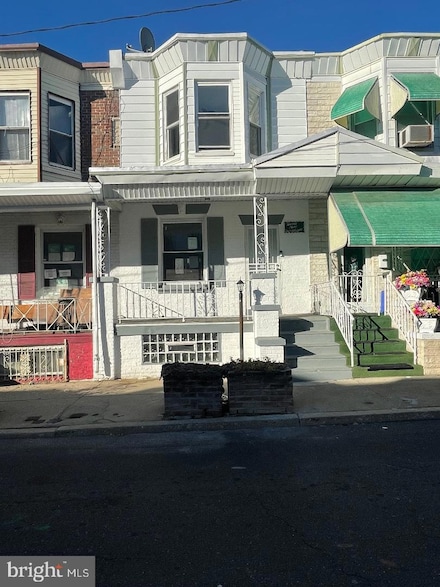 2938 N Bailey St, Philadelphia, PA 19132