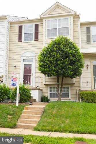 5144 Meeting Place, Woodbridge, VA 22193