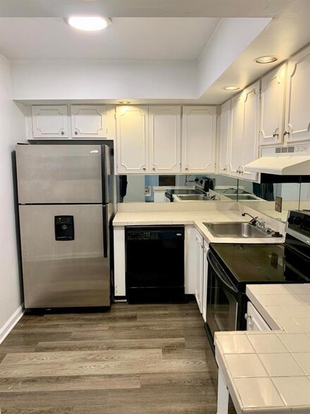 480 NW 20th St Unit 1140, Boca Raton, FL 33431