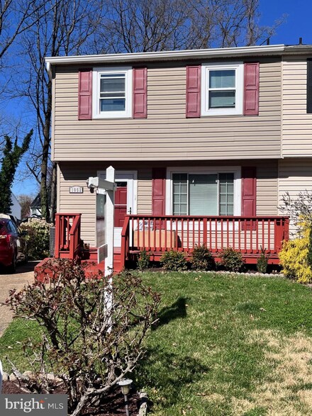 1052 Brightleaf Dr, Arnold, MD 21012