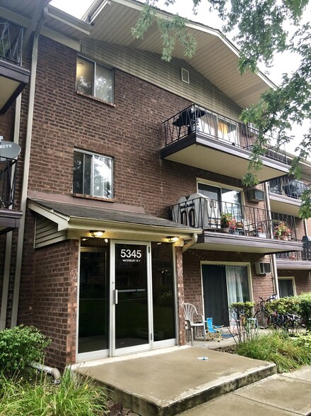 5345 Waterbury Way Unit 205A, Crestwood, IL 60418
