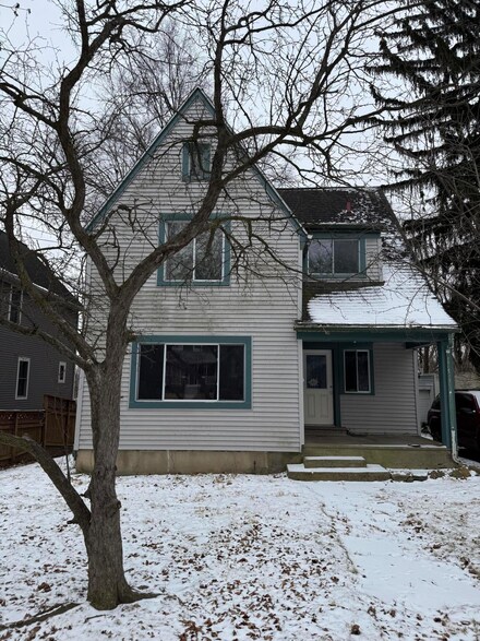 401 W Summit St, Ann Arbor, MI 48103