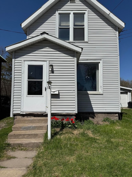 330 Ridge St, Sault Sainte Marie, MI 49783
