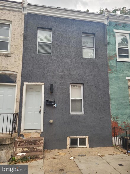 2443 N Corlies St, Philadelphia, PA 19132