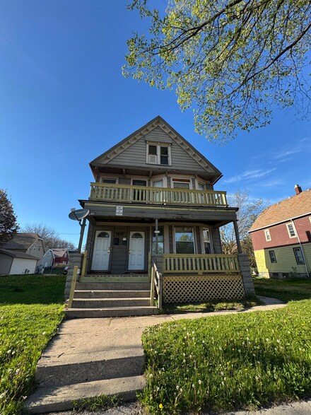 2514 W Burleigh St Unit 2516, Milwaukee, WI 53206
