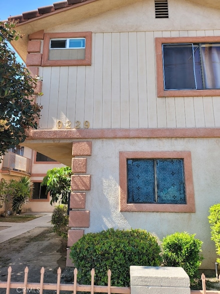 9229 Stewart And Gray Rd Unit C, Downey, CA 90241