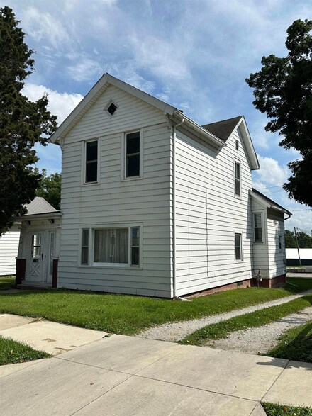 509 Huffman St, Fort Wayne, IN 46808