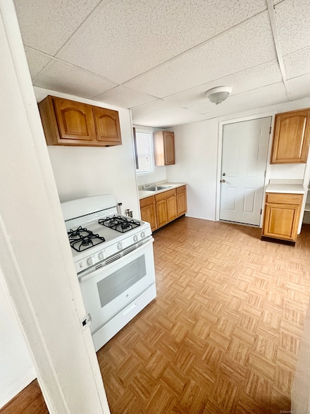 13 Simons Ave Unit 2, Waterbury, CT 06706
