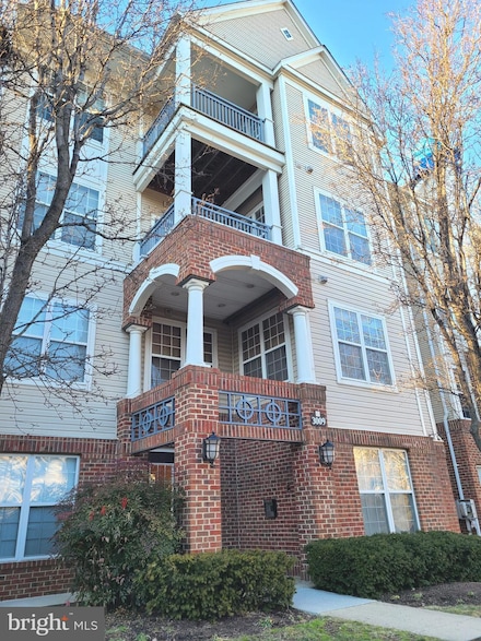 3009 Nicosh Cir Unit 4303, Falls Church, VA 22042