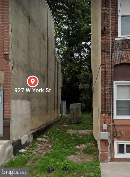 927 W York St, Philadelphia, PA 19133