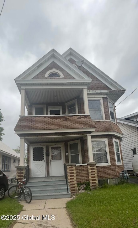 1435 van Cortland St, Schenectady, NY 12303