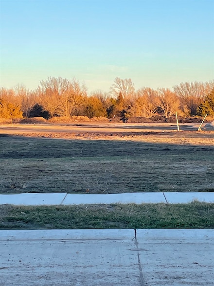 1310 Main St, Halstead, KS 67056