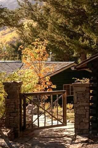 4 Grouse Creek Rd, Livingston, MT 59047