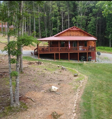 1001 Double Bridges Dr, Fancy Gap, VA 24328