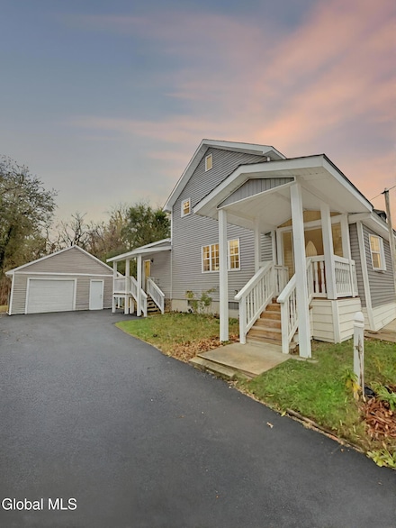 23 Wagner Ave, Schenectady, NY 12304